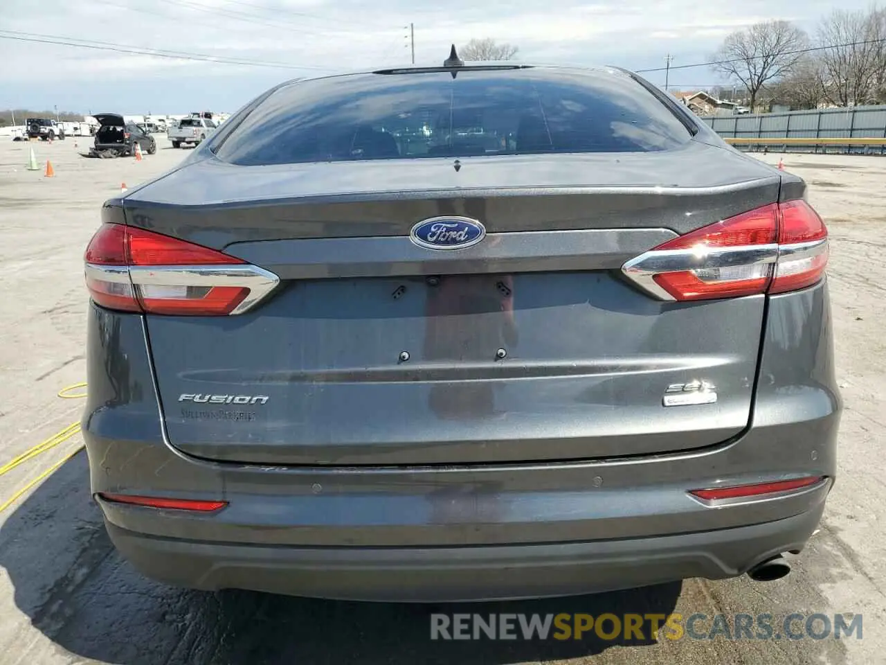 6 Photograph of a damaged car 3FA6P0CDXLR256306 FORD FUSION 2020