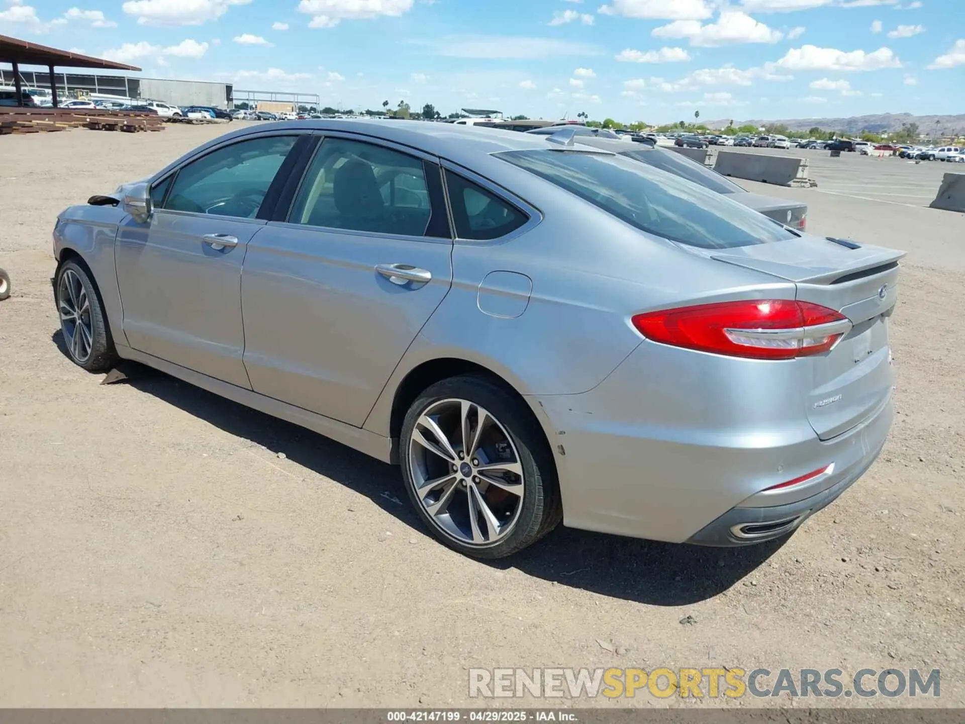 3 Фотография поврежденного автомобиля 3FA6P0D92LR136722 FORD FUSION 2020