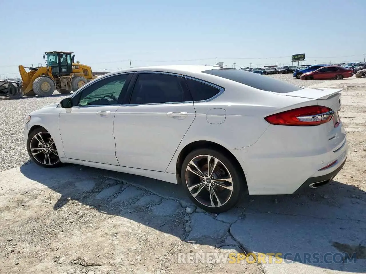 2 Фотография поврежденного автомобиля 3FA6P0D92LR174659 FORD FUSION 2020