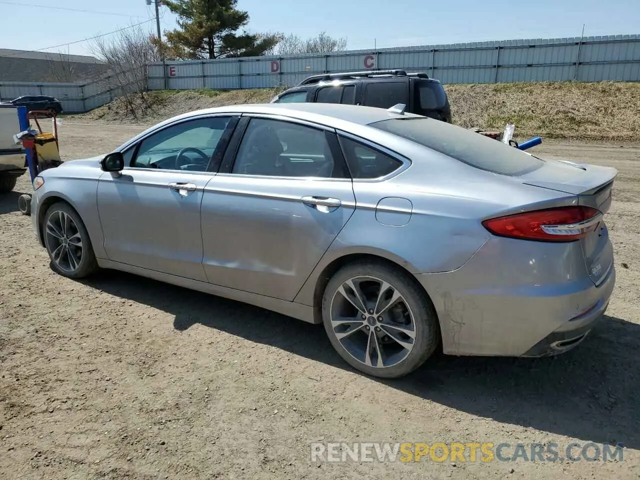 2 Фотография поврежденного автомобиля 3FA6P0D92LR192336 FORD FUSION 2020