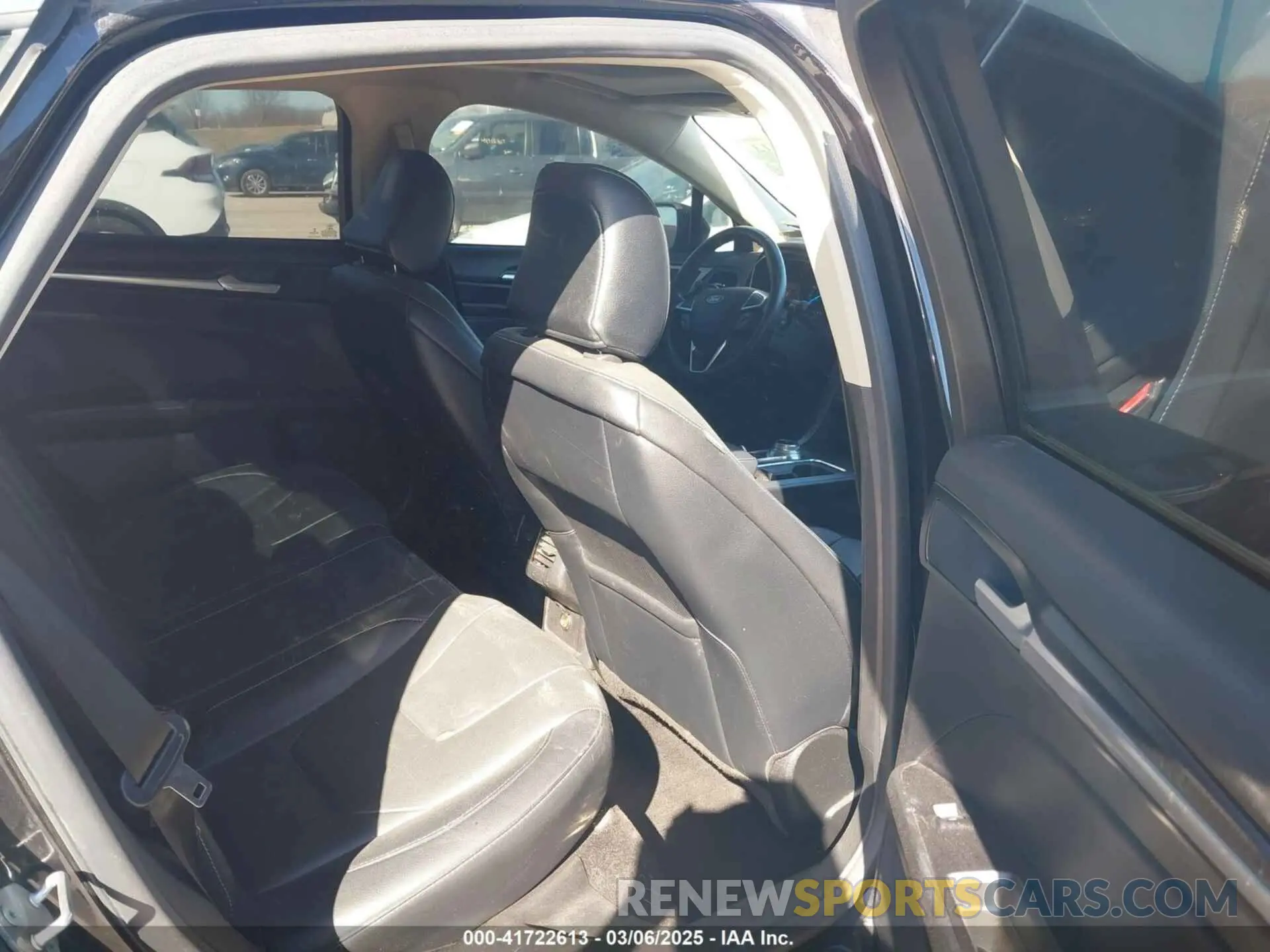 8 Фотография поврежденного автомобиля 3FA6P0D93LR131495 FORD FUSION 2020
