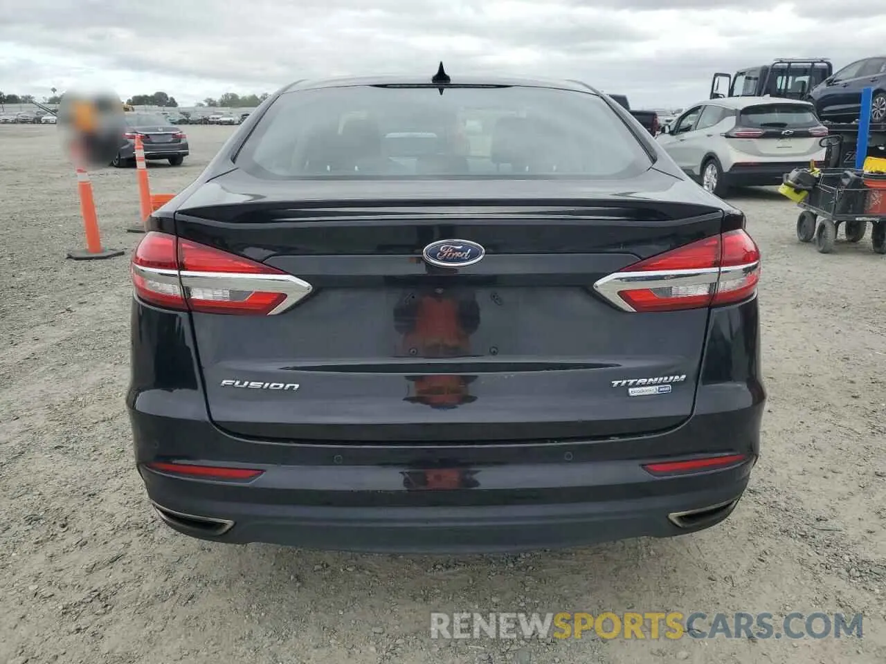 6 Photograph of a damaged car 3FA6P0D93LR205482 FORD FUSION 2020