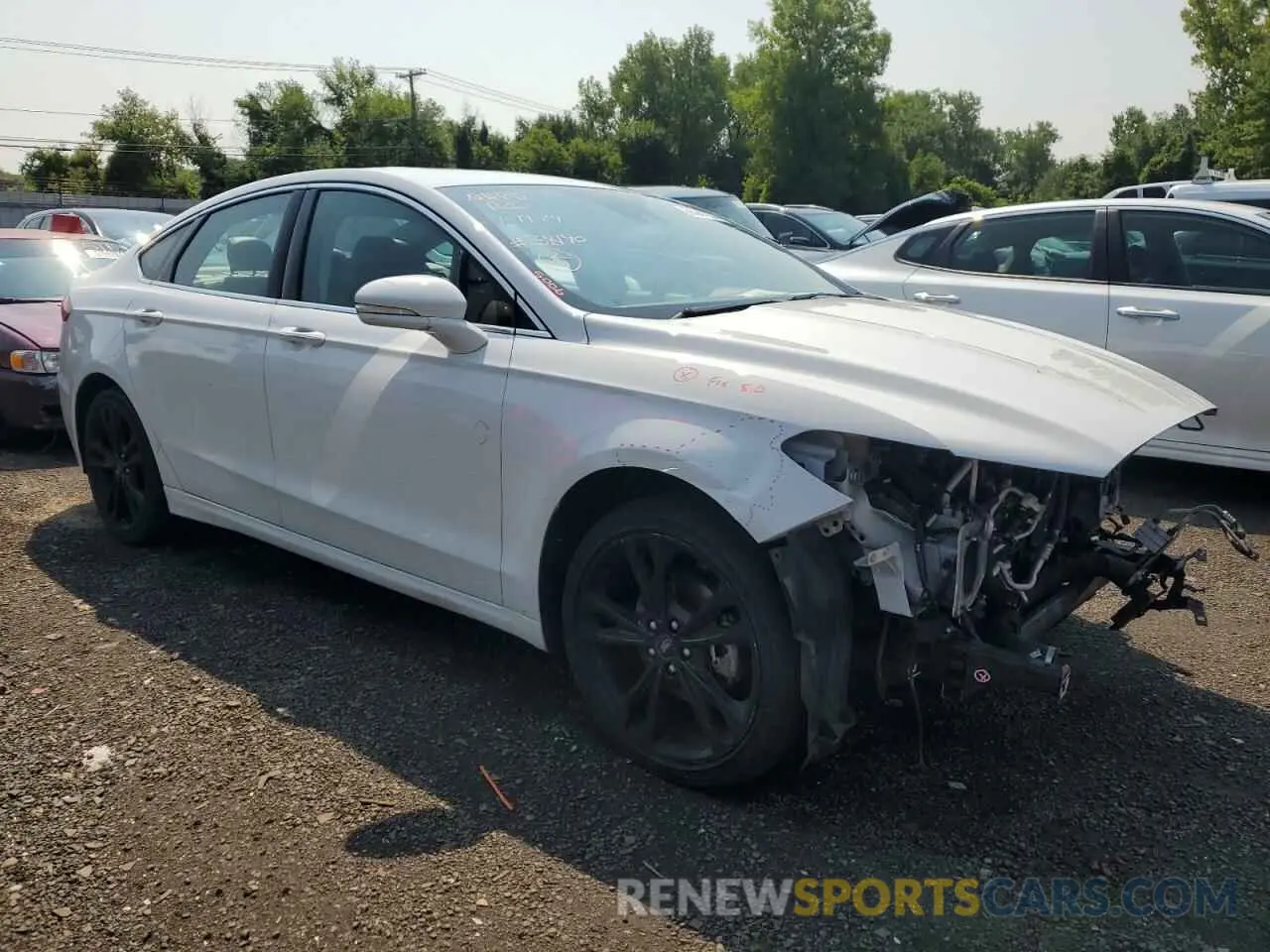 4 Photograph of a damaged car 3FA6P0D94LR115760 FORD FUSION 2020