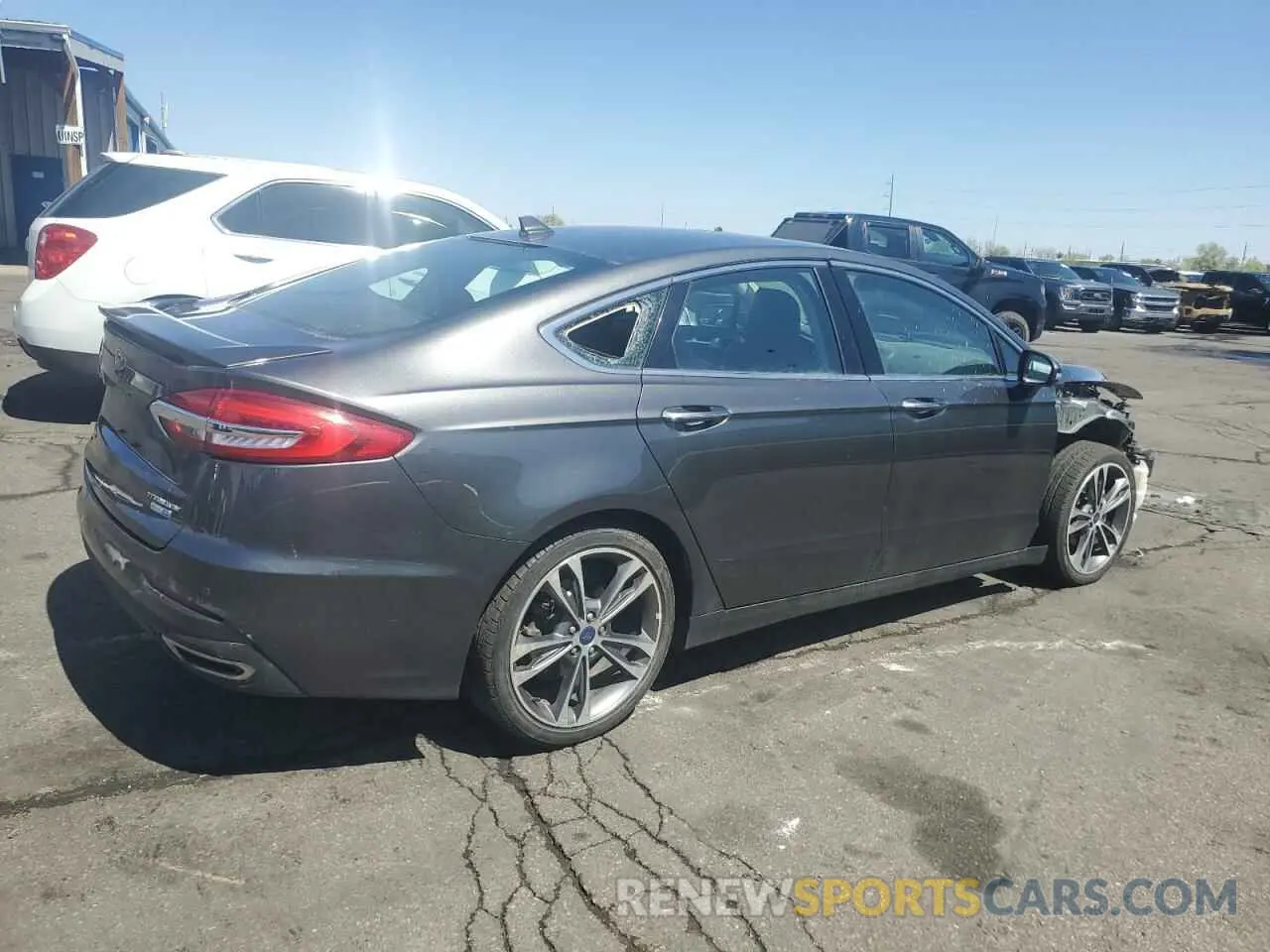 3 Фотография поврежденного автомобиля 3FA6P0D94LR138259 FORD FUSION 2020