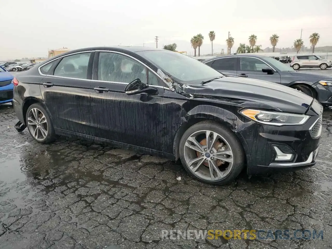 4 Photograph of a damaged car 3FA6P0D94LR153375 FORD FUSION 2020