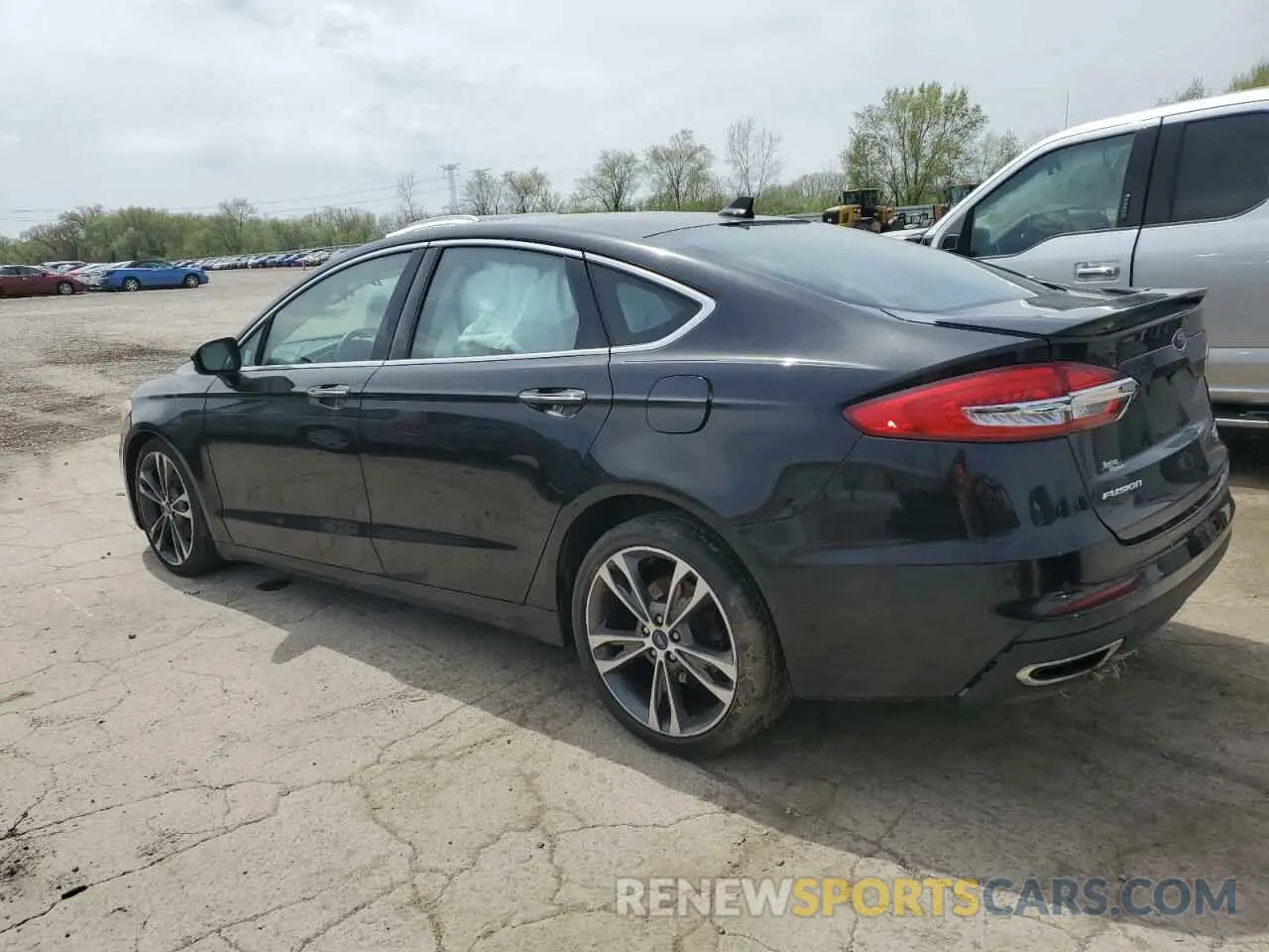 2 Фотография поврежденного автомобиля 3FA6P0D95LR193335 FORD FUSION 2020