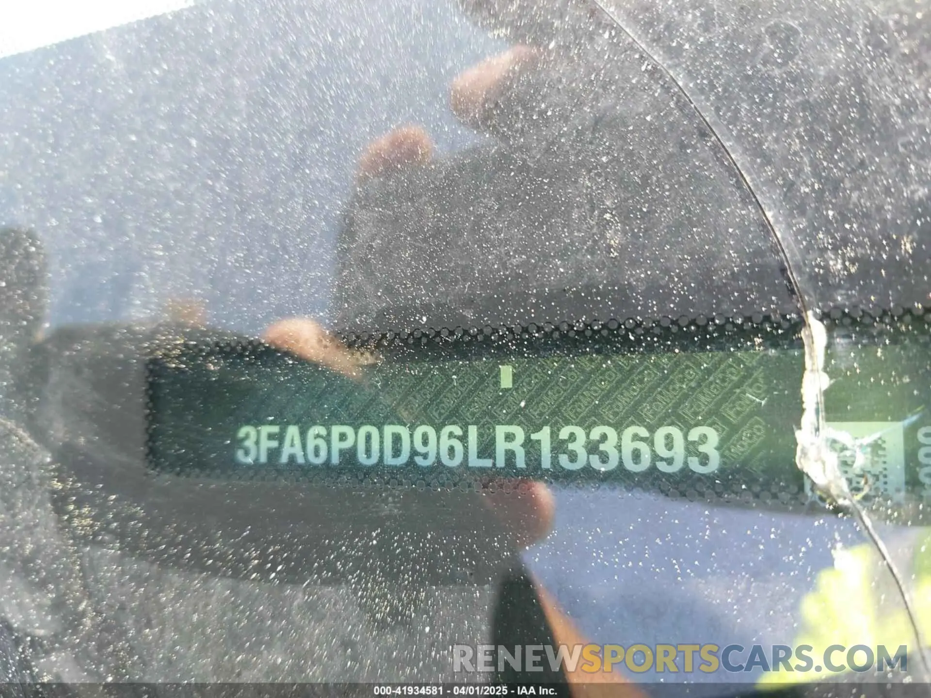 9 Фотография поврежденного автомобиля 3FA6P0D96LR133693 FORD FUSION 2020