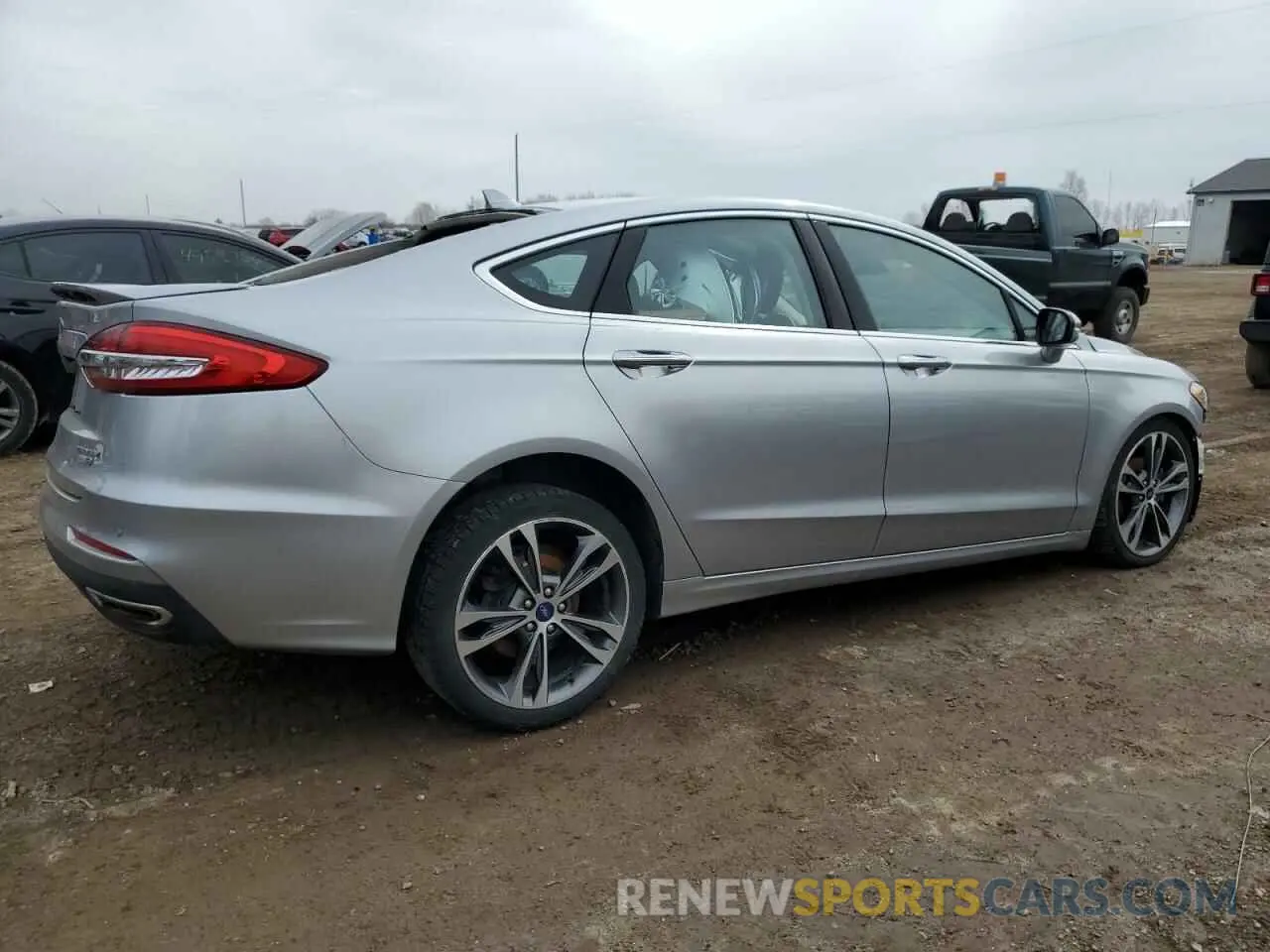 3 Фотография поврежденного автомобиля 3FA6P0D97LR175841 FORD FUSION 2020