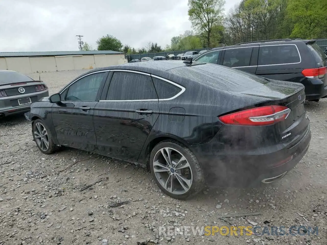 2 Фотография поврежденного автомобиля 3FA6P0D97LR205100 FORD FUSION 2020