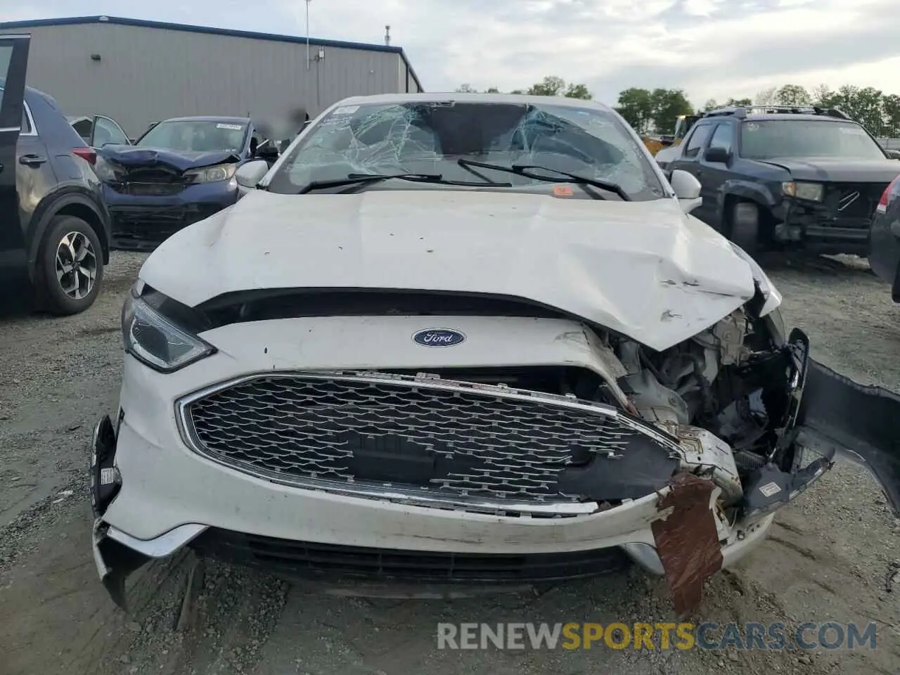 5 Фотография поврежденного автомобиля 3FA6P0D98LR153346 FORD FUSION 2020