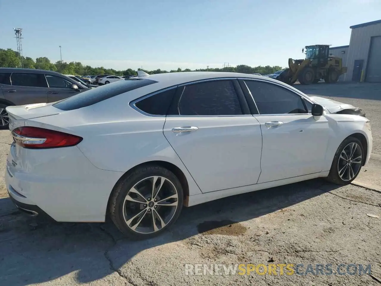 3 Фотография поврежденного автомобиля 3FA6P0D98LR176335 FORD FUSION 2020