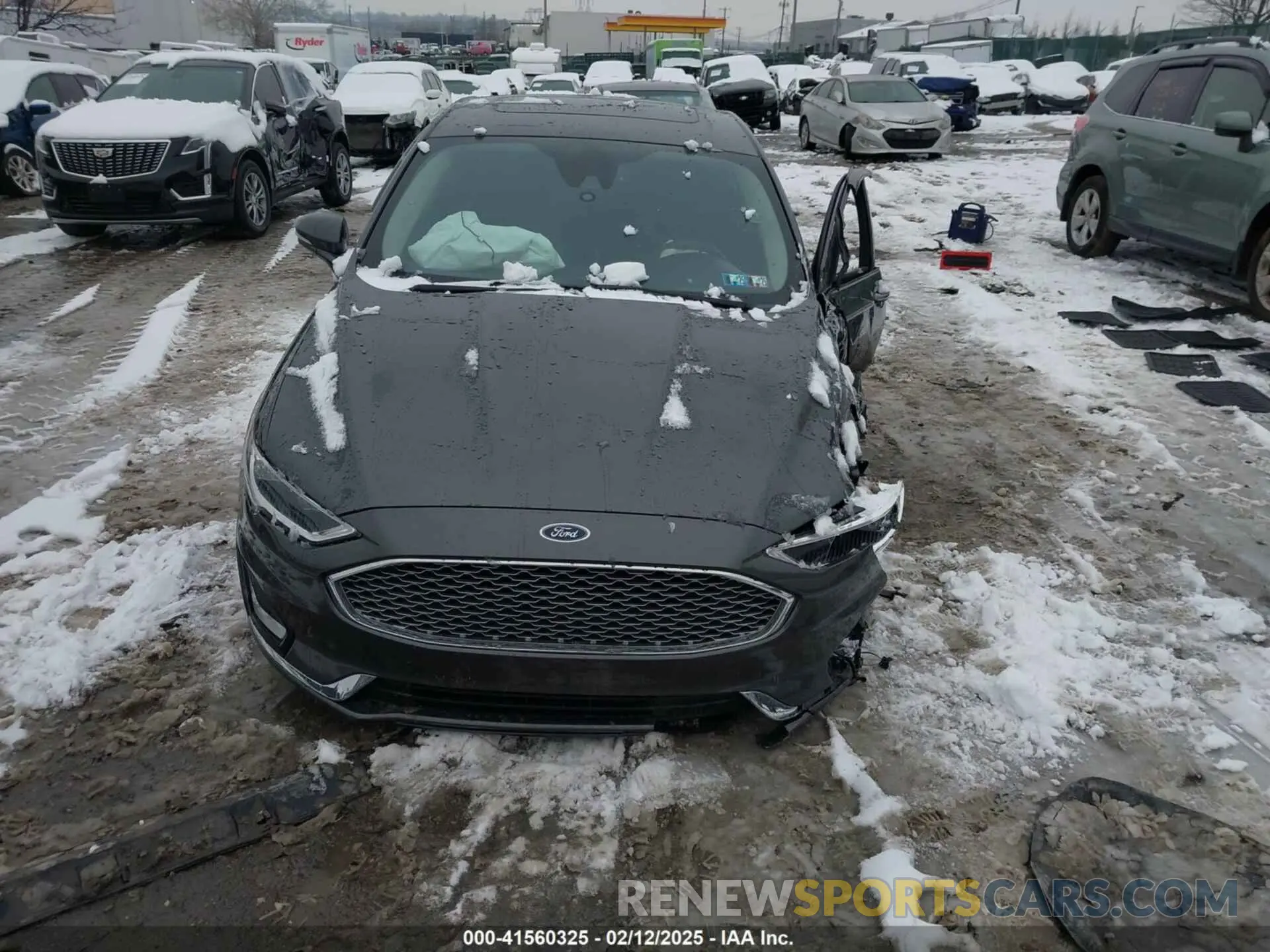 11 Photograph of a damaged car 3FA6P0D9XLR137908 FORD FUSION 2020