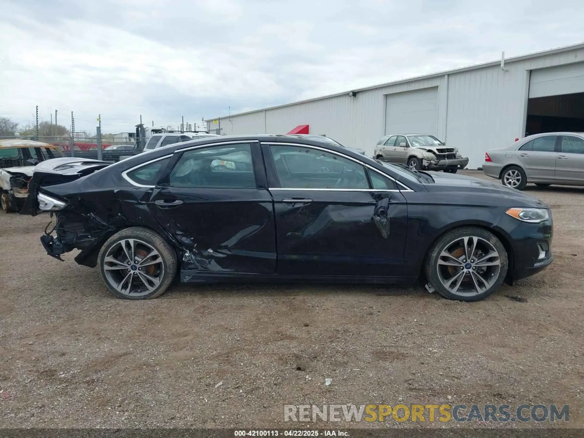 14 Фотография поврежденного автомобиля 3FA6P0D9XLR174523 FORD FUSION 2020