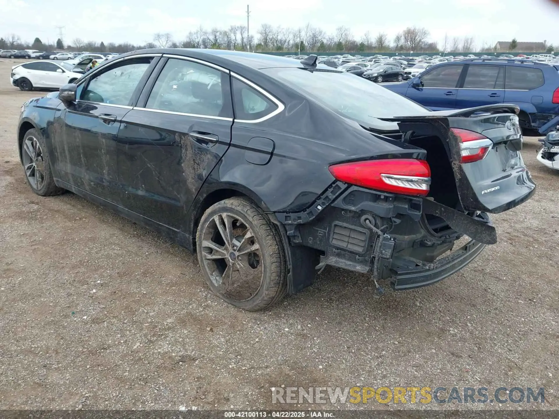 3 Фотография поврежденного автомобиля 3FA6P0D9XLR174523 FORD FUSION 2020