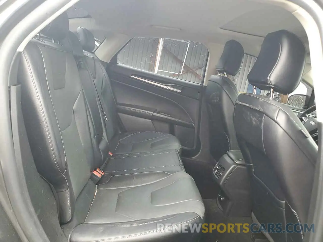 10 Фотография поврежденного автомобиля 3FA6P0D9XLR193685 FORD FUSION 2020