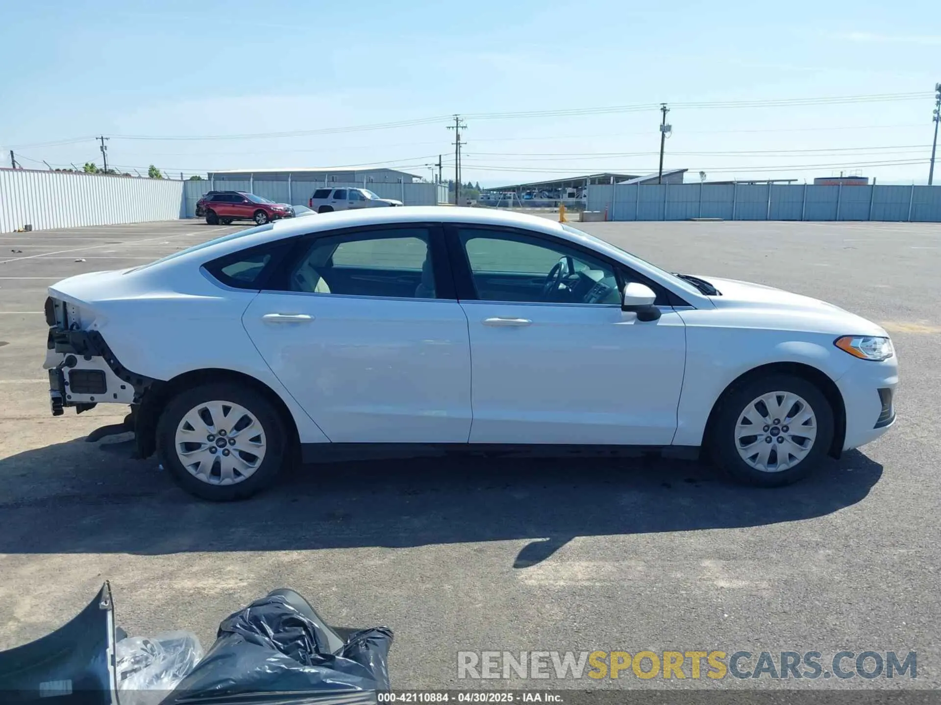 14 Фотография поврежденного автомобиля 3FA6P0G71LR265271 FORD FUSION 2020