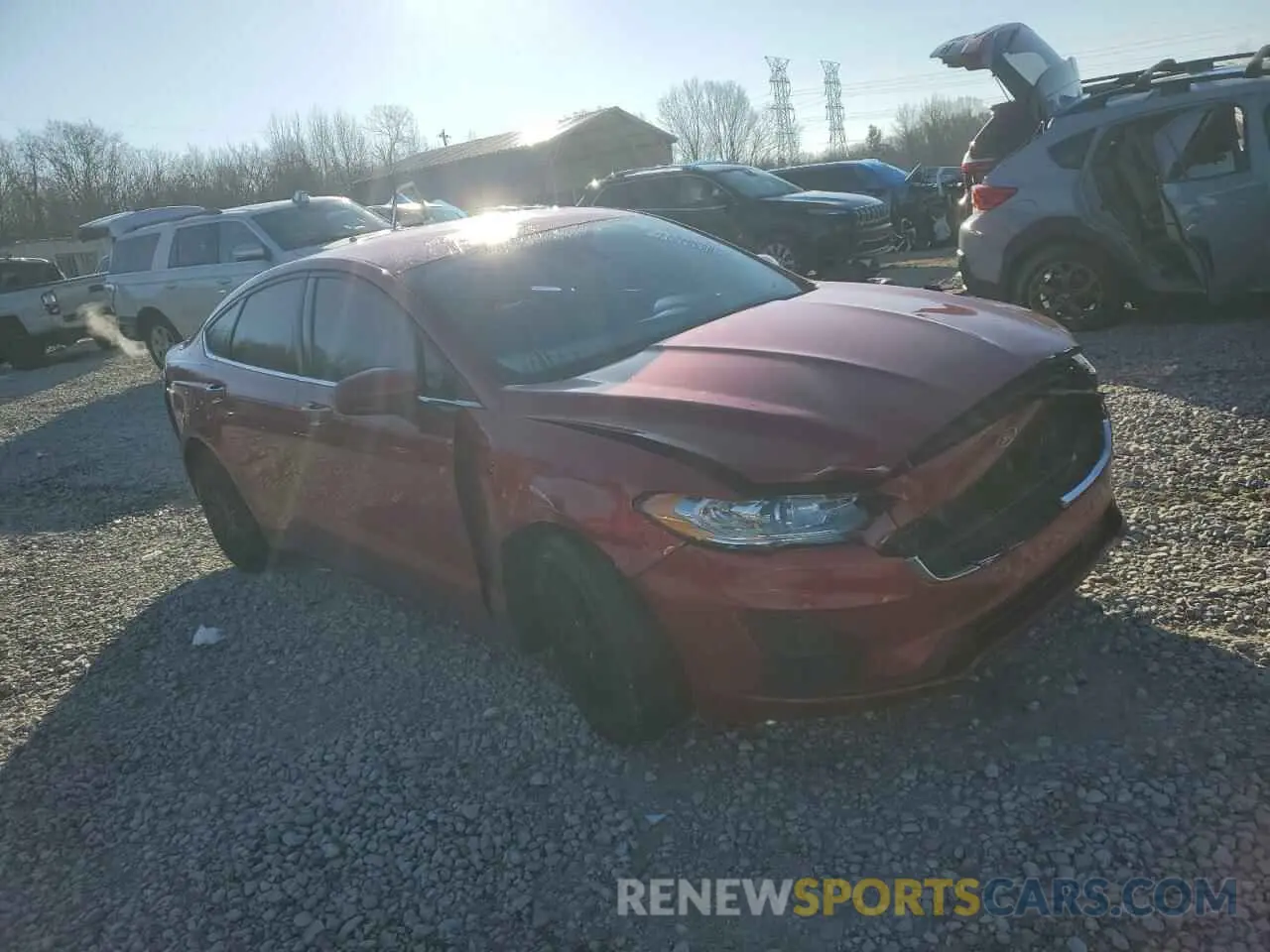 4 Фотография поврежденного автомобиля 3FA6P0G74LR161003 FORD FUSION 2020