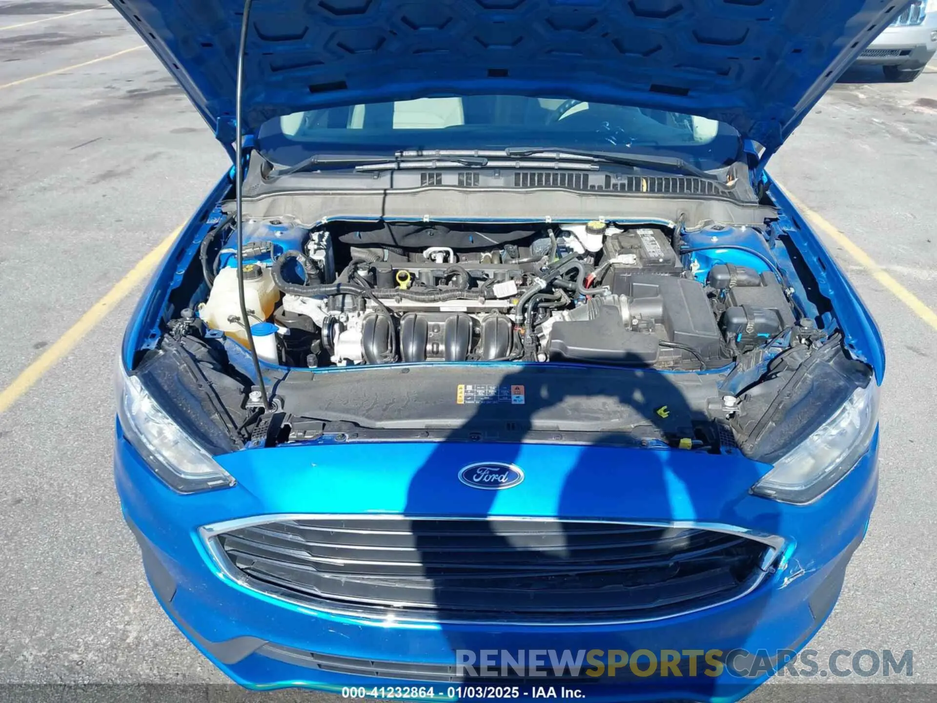 10 Photograph of a damaged car 3FA6P0G74LR201161 FORD FUSION 2020