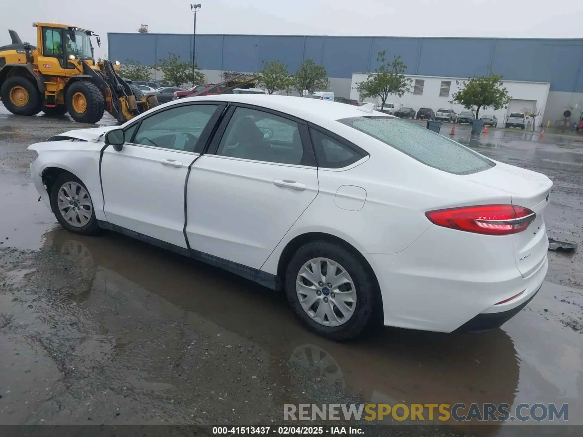 3 Photograph of a damaged car 3FA6P0G75LR153413 FORD FUSION 2020