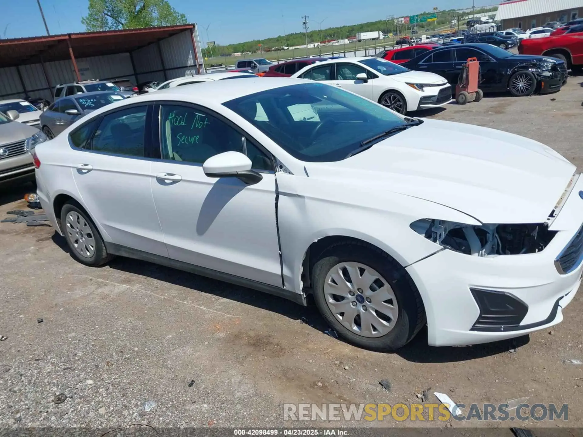 14 Фотография поврежденного автомобиля 3FA6P0G75LR207521 FORD FUSION 2020