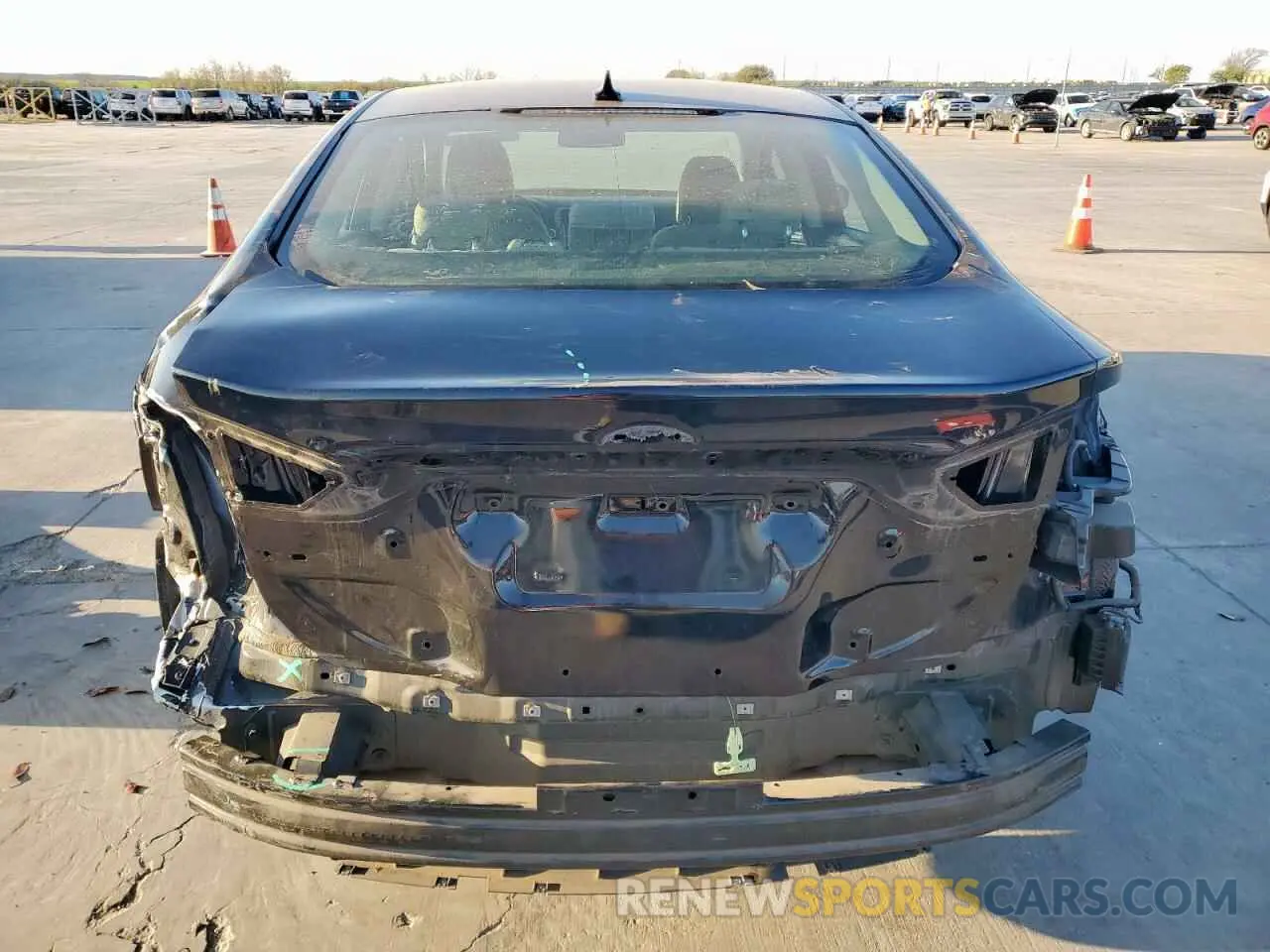 6 Photograph of a damaged car 3FA6P0G77LR125757 FORD FUSION 2020