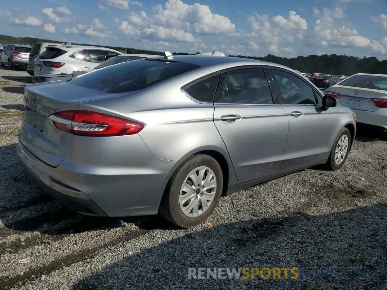 3 Photograph of a damaged car 3FA6P0G77LR225180 FORD FUSION 2020