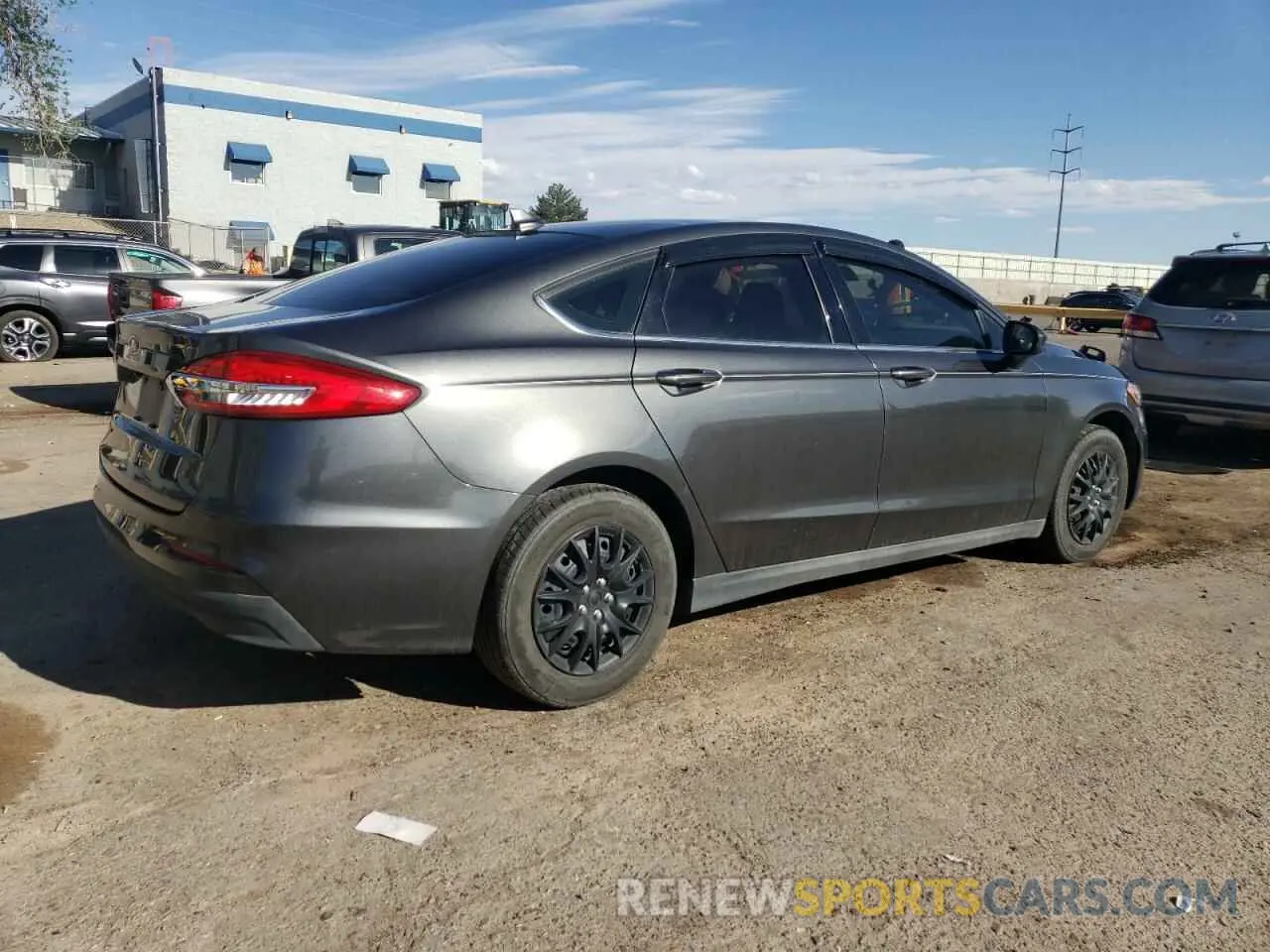 3 Photograph of a damaged car 3FA6P0G78LR112273 FORD FUSION 2020