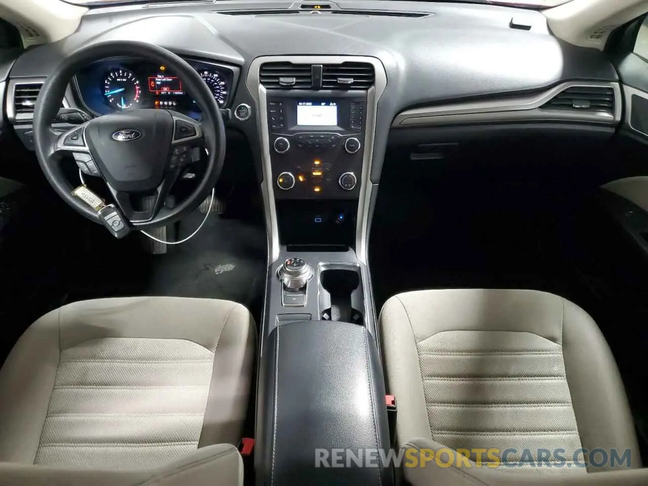 8 Фотография поврежденного автомобиля 3FA6P0G78LR135617 FORD FUSION 2020