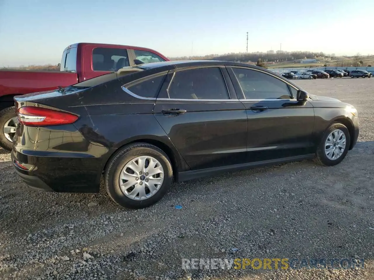 3 Photograph of a damaged car 3FA6P0G79LR110449 FORD FUSION 2020