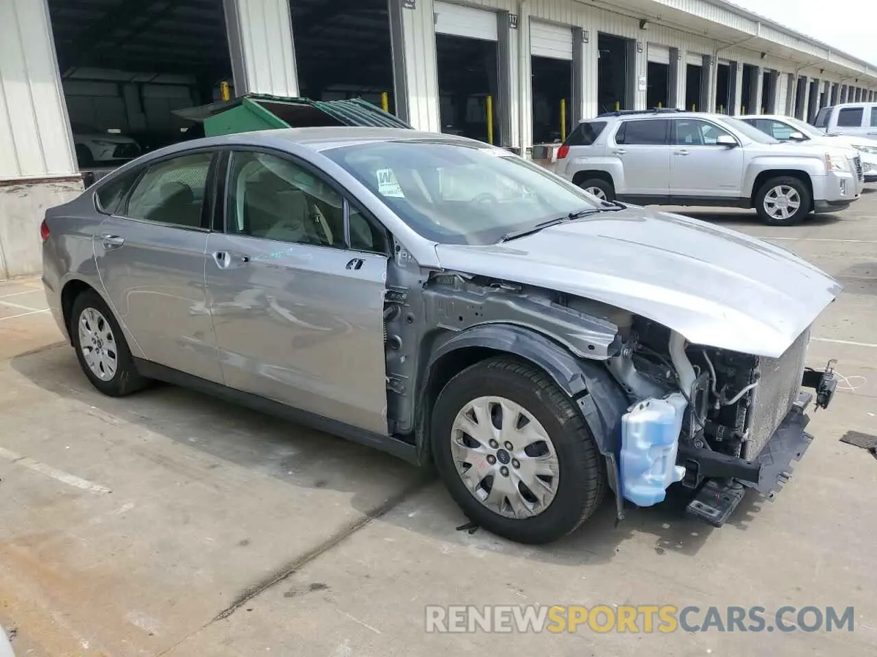 4 Фотография поврежденного автомобиля 3FA6P0G7XLR266631 FORD FUSION 2020