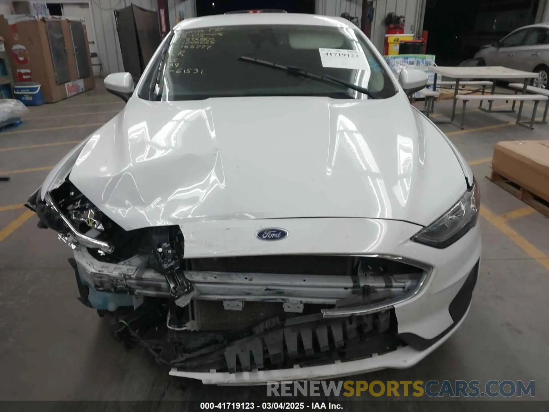 11 Фотография поврежденного автомобиля 3FA6P0H70LR155777 FORD FUSION 2020