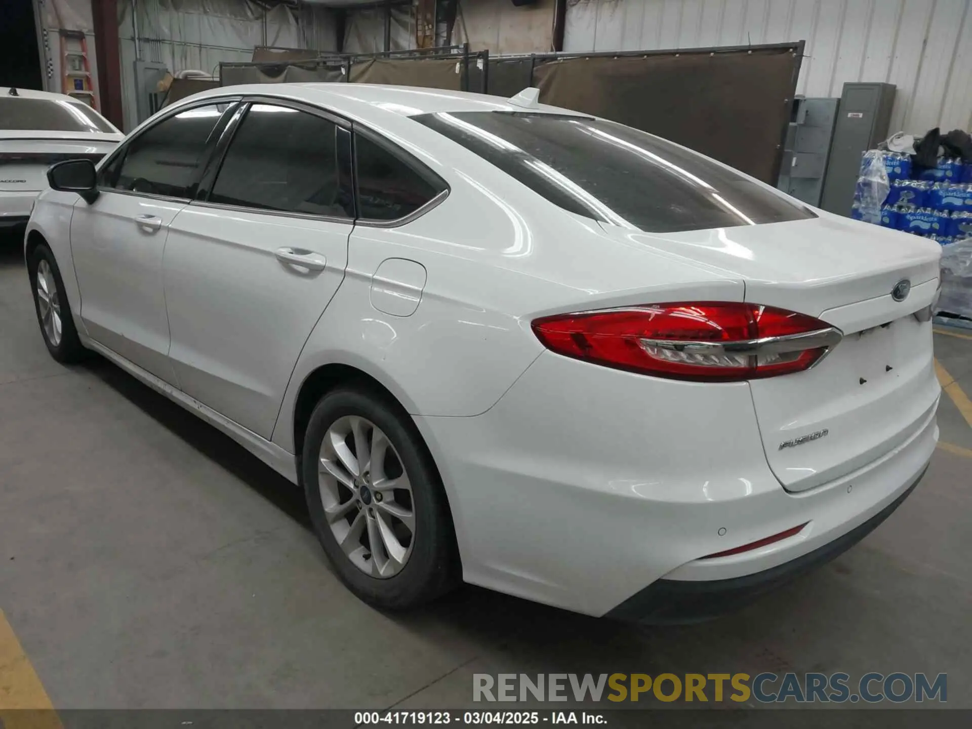 3 Фотография поврежденного автомобиля 3FA6P0H70LR155777 FORD FUSION 2020