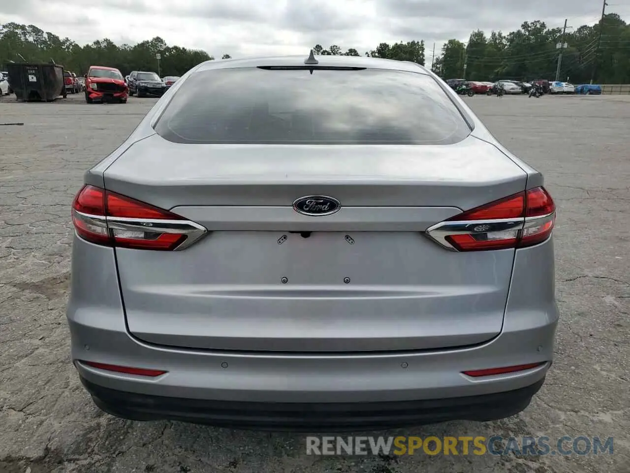 6 Фотография поврежденного автомобиля 3FA6P0H71LR207241 FORD FUSION 2020