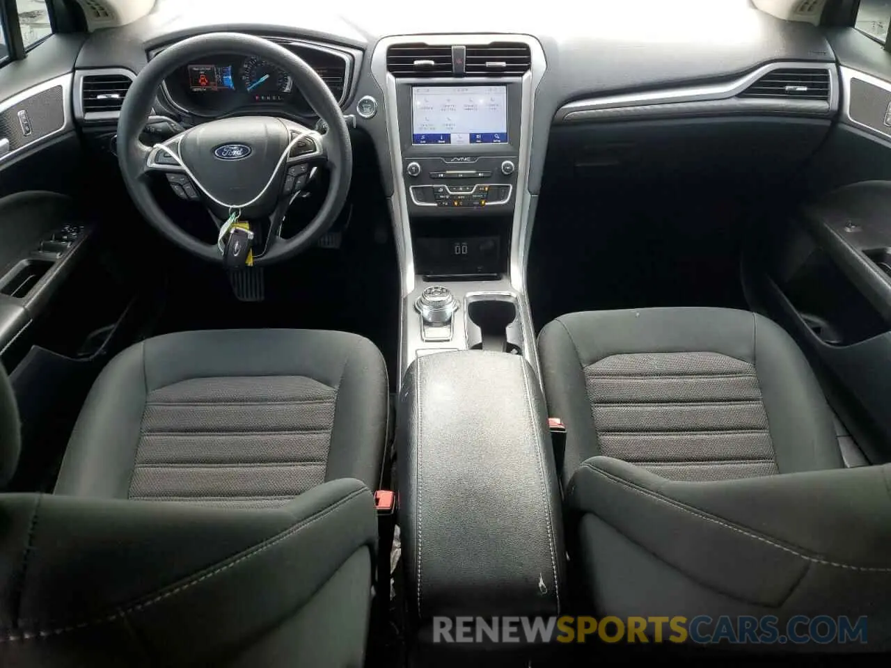 8 Фотография поврежденного автомобиля 3FA6P0H71LR207241 FORD FUSION 2020
