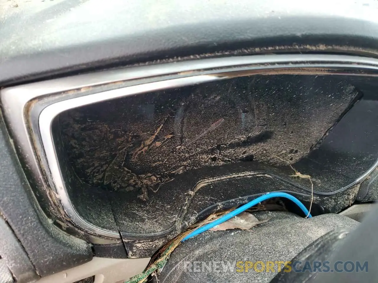 9 Photograph of a damaged car 3FA6P0H73LR176414 FORD FUSION 2020