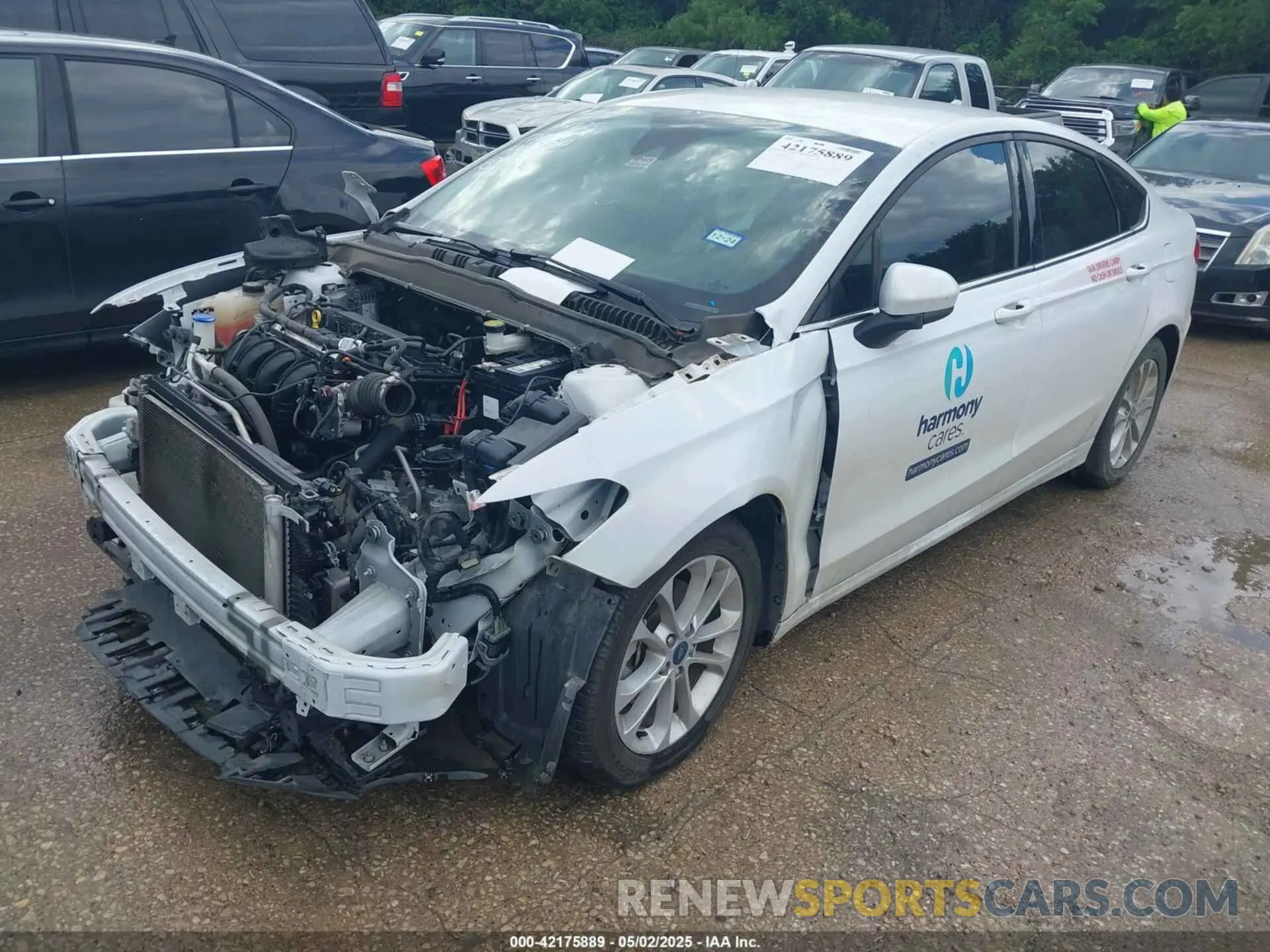 2 Фотография поврежденного автомобиля 3FA6P0H76LR154018 FORD FUSION 2020