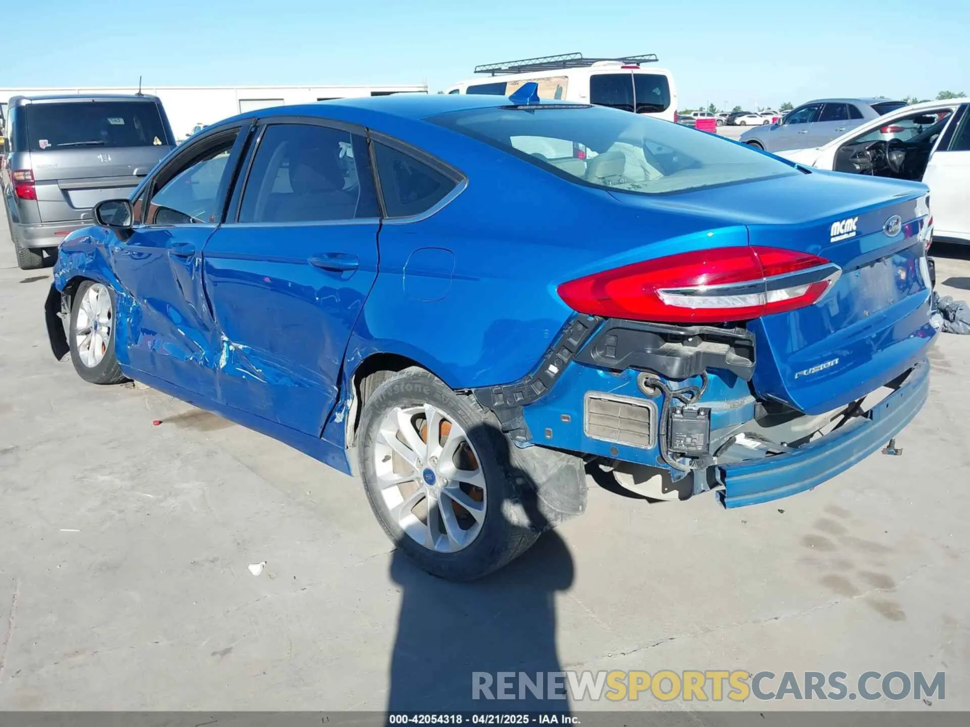 3 Photograph of a damaged car 3FA6P0H77LR153539 FORD FUSION 2020