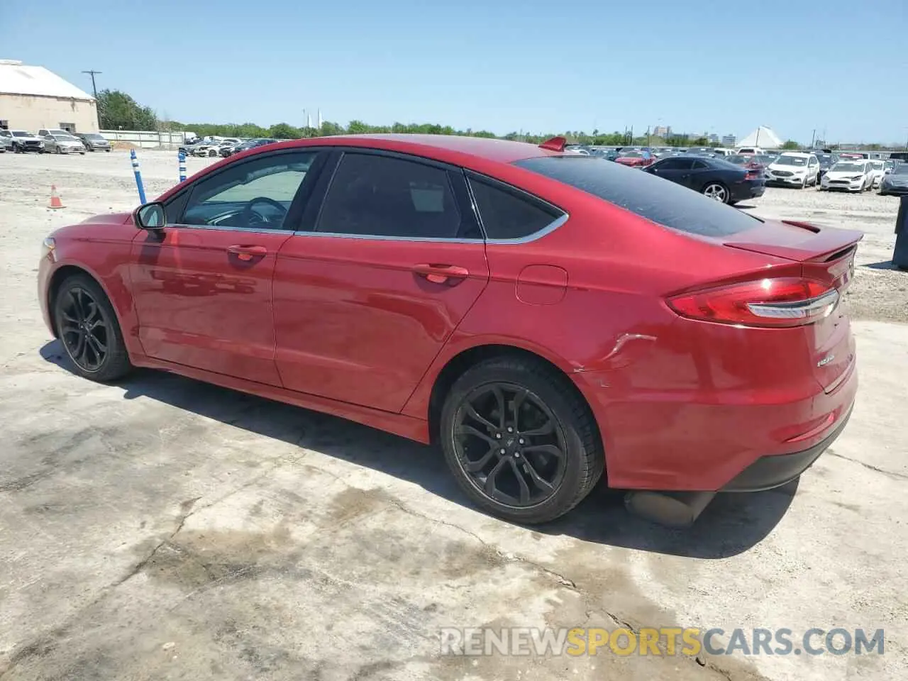 2 Photograph of a damaged car 3FA6P0HD0LR126396 FORD FUSION 2020