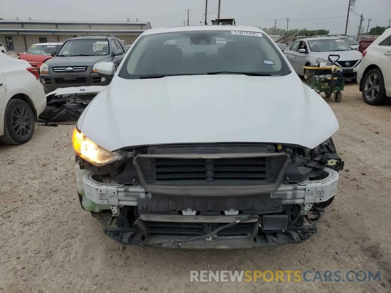 5 Фотография поврежденного автомобиля 3FA6P0HD0LR136202 FORD FUSION 2020