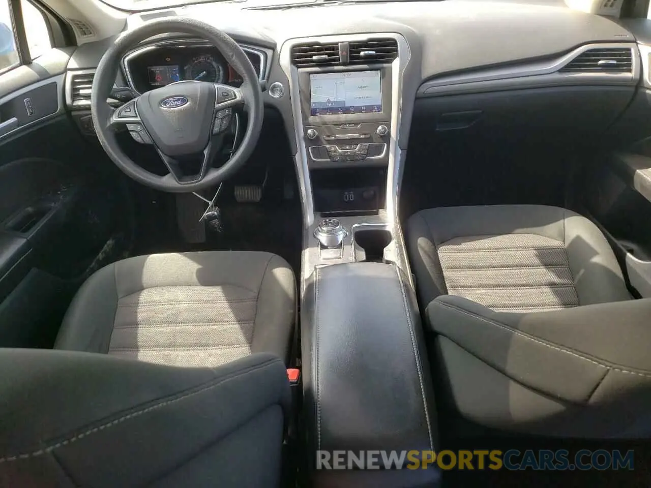 8 Фотография поврежденного автомобиля 3FA6P0HD0LR167613 FORD FUSION 2020