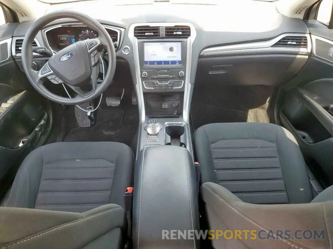 8 Фотография поврежденного автомобиля 3FA6P0HD0LR203316 FORD FUSION 2020