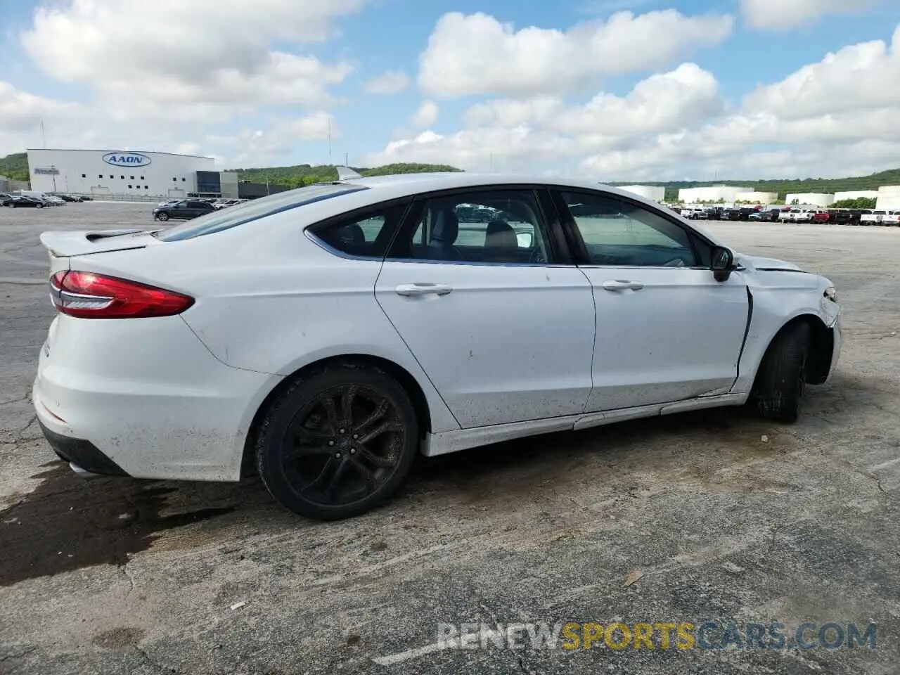3 Photograph of a damaged car 3FA6P0HD0LR222934 FORD FUSION 2020