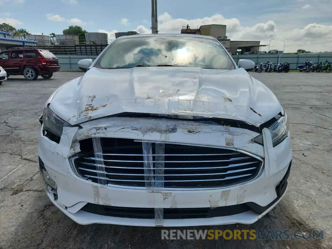 5 Photograph of a damaged car 3FA6P0HD0LR222934 FORD FUSION 2020