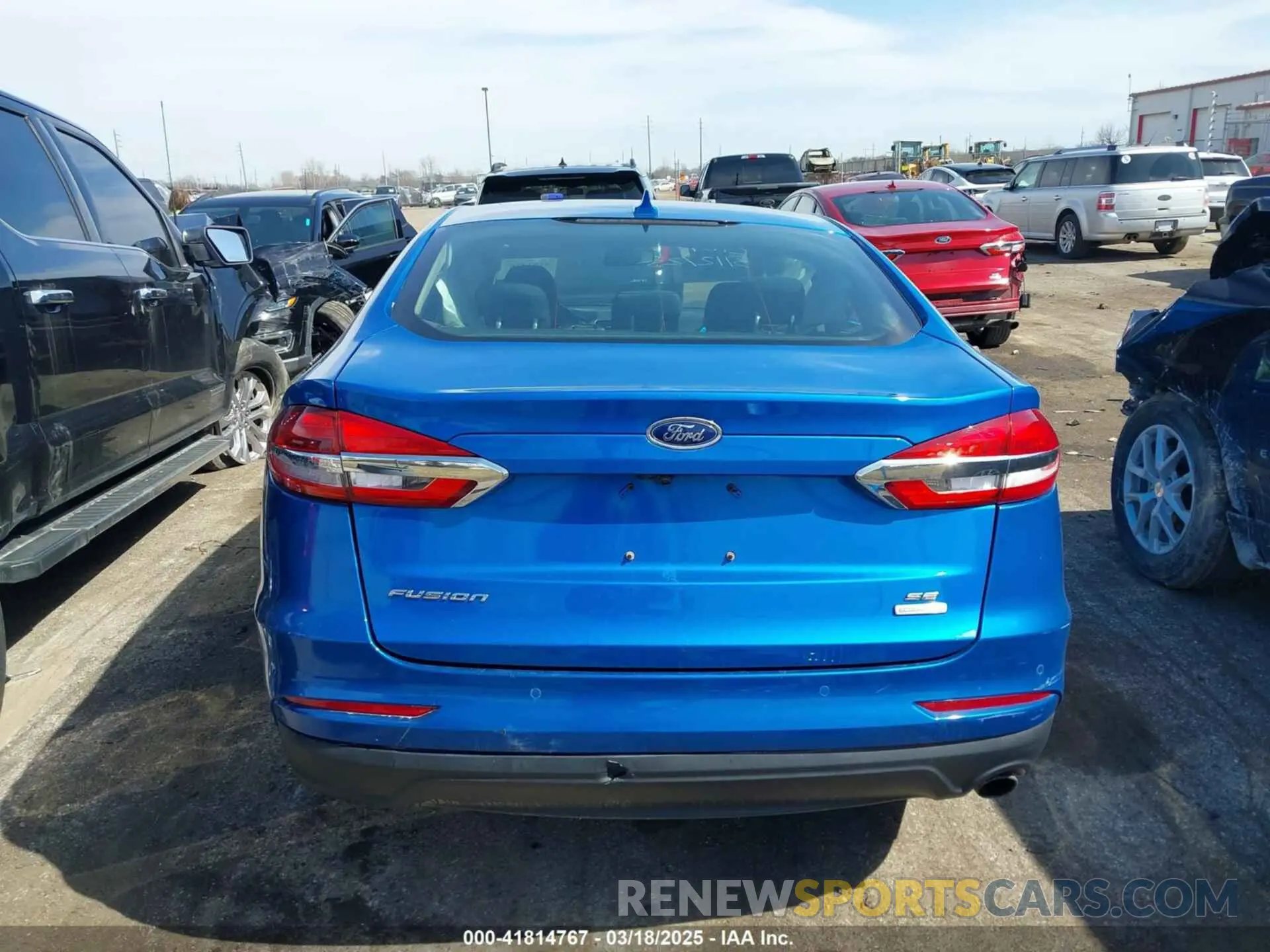 16 Фотография поврежденного автомобиля 3FA6P0HD0LR232167 FORD FUSION 2020