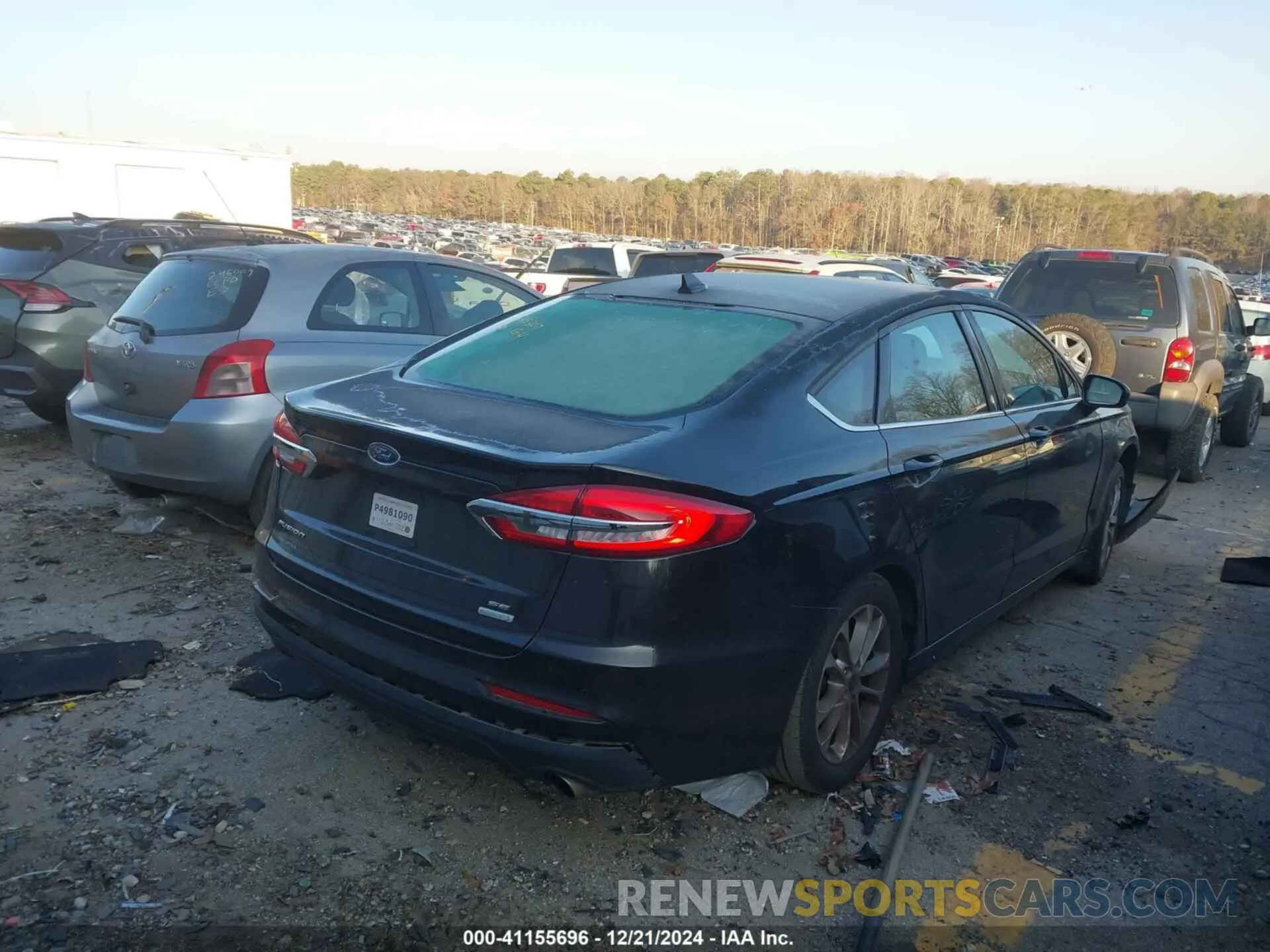 4 Photograph of a damaged car 3FA6P0HD0LR262205 FORD FUSION 2020