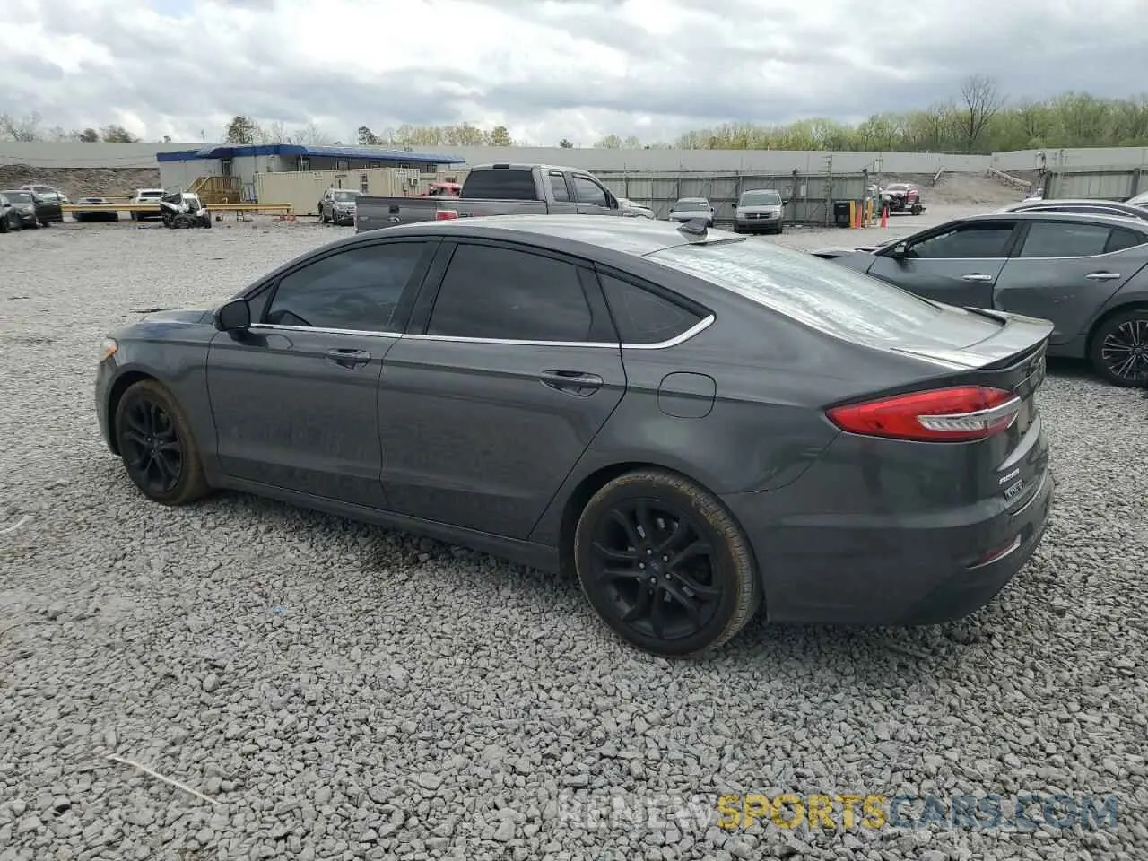 2 Фотография поврежденного автомобиля 3FA6P0HD1LR102737 FORD FUSION 2020