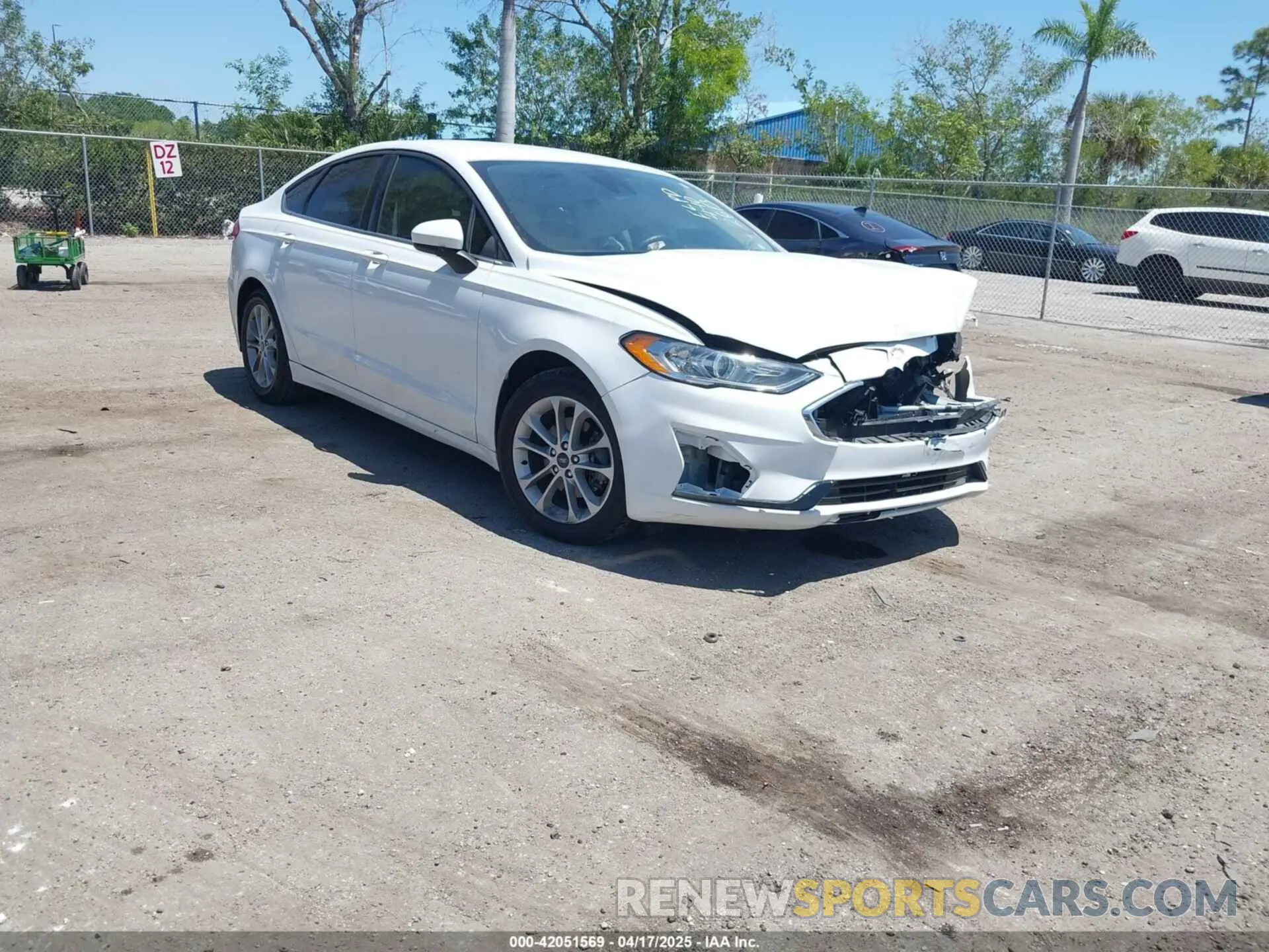 1 Фотография поврежденного автомобиля 3FA6P0HD1LR132613 FORD FUSION 2020