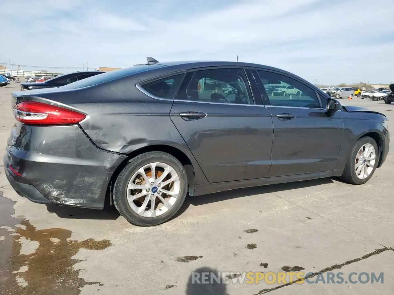 3 Фотография поврежденного автомобиля 3FA6P0HD1LR148164 FORD FUSION 2020