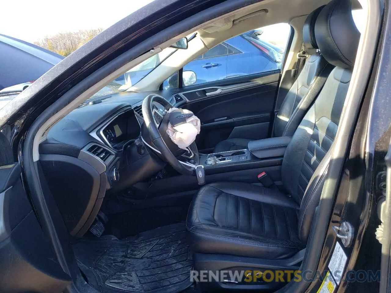 7 Photograph of a damaged car 3FA6P0HD1LR148777 FORD FUSION 2020
