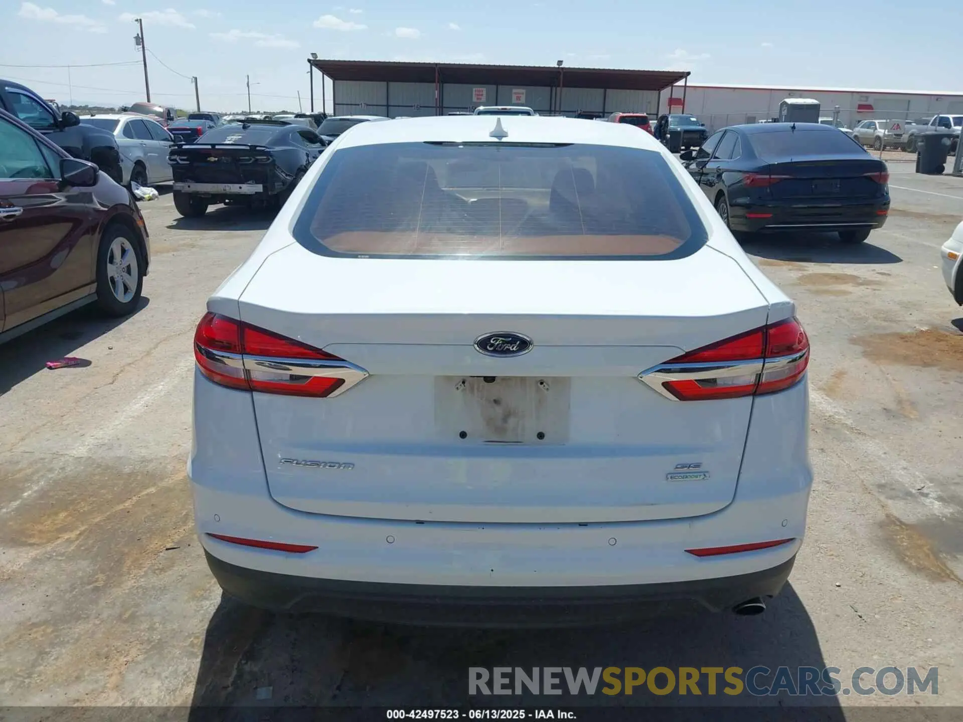 16 Фотография поврежденного автомобиля 3FA6P0HD1LR168835 FORD FUSION 2020